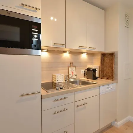 Wiking 17 - Geschmackvoll, Stadt- & Strandnah Apartment *
